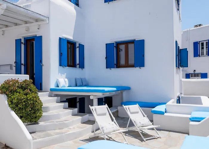 Semesterbostad Olive Tree & Capari Homes & With Pool! *