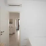 בית נופש Olive Tree & Capari Homes & With Pool! *