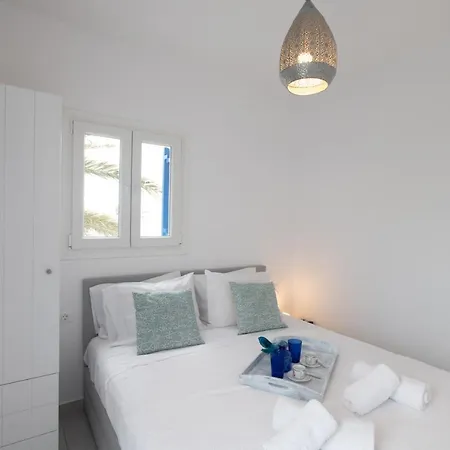 Olive Tree & Capari Homes & With Pool! Mykonos Town