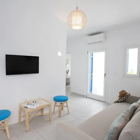 度假居 Olive Tree & Capari Homes & With Pool! Mykonos Town