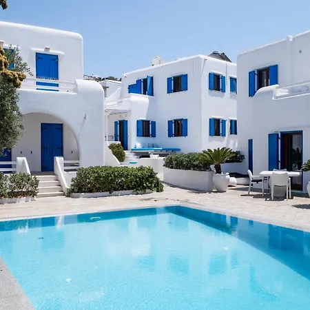 Olive Tree & Capari Homes & With Pool! Holiday home *