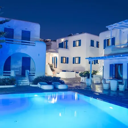Olive Tree & Capari Homes & With Pool! Holiday home *