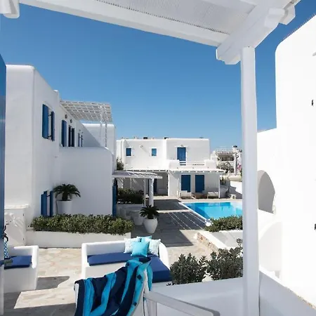 Holiday home Olive Tree & Capari Homes & With Pool!