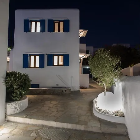 度假居 Olive Tree & Capari Homes & With Pool!