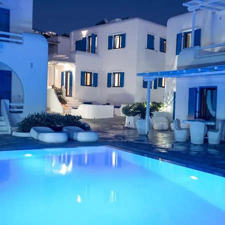 Olive Tree & Capari Homes & With Pool! Prázdninový dům Mykonos Town