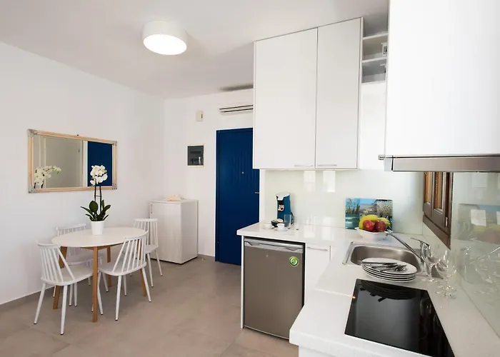 Olive Tree & Capari Homes & With Pool!