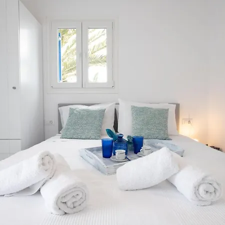 Holiday home Olive Tree & Capari Homes & With Pool!